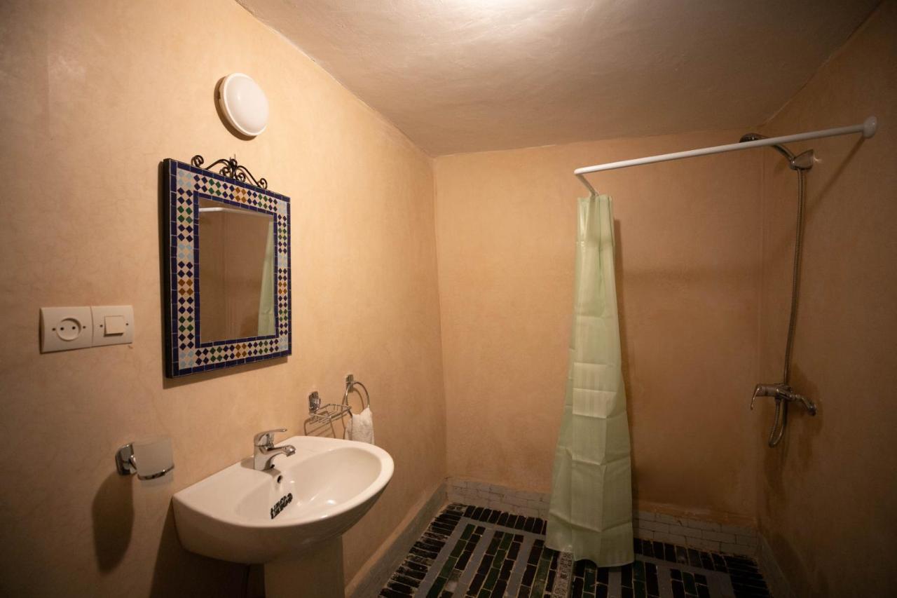 Riad Qamar Fez ภายนอก รูปภาพ